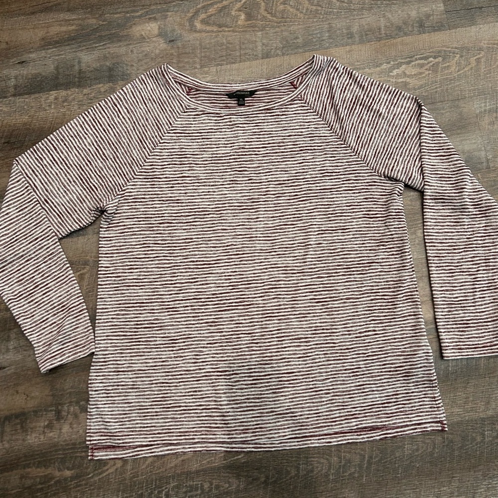 Banana Republic XL long sleeve tee